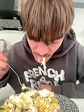 Snapshot of vicoo077 chatting on November 22, 2025, 12:48 pm vicoo077 online show from November 22, 2025, 12:48 pm