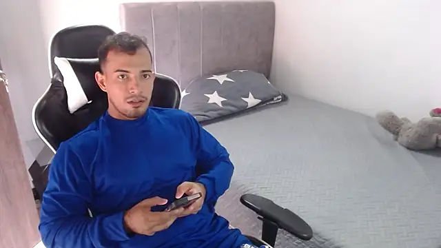 Snapshot of miller_cuper chatting on November 23, 2025, 7:24 pm miller cuper online show from November 23, 2025, 7:24 pm