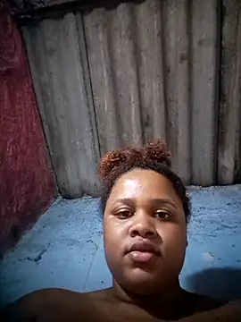 Snapshot of Pretinha021bxd chatting on November 25, 2025, 1:28 am Pretinha021bxd online show from November 25, 2025, 1:28 am