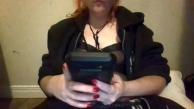 Snapshot of findom_mistressvampcandy chatting on November 23, 2025, 4:22 am findom mistressvampcandy online show from November 23, 2025, 4:22 am