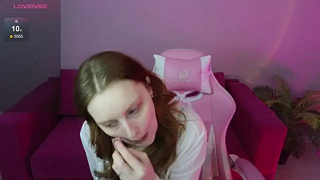 Snapshot of Ginger_Kristin chatting on January 15, 2026, 8:07 am Ginger Kristin online show from January 15, 2026, 8:07 am