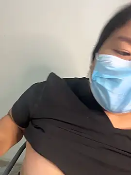 Snapshot of aricub chatting on February 5, 2026, 2:40 am aricub online show from February 5, 2026, 2:40 am