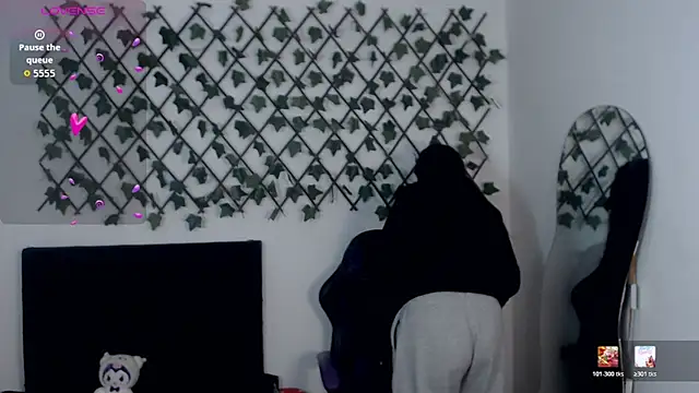 Snapshot of dulcinea77gp chatting on February 24, 2026, 4:13 am dulcinea77gp online show from February 24, 2026, 4:13 am