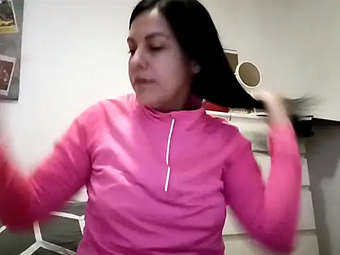 Morena ojazos travieza-39 online show from February 16, 2026, 9:34 pm