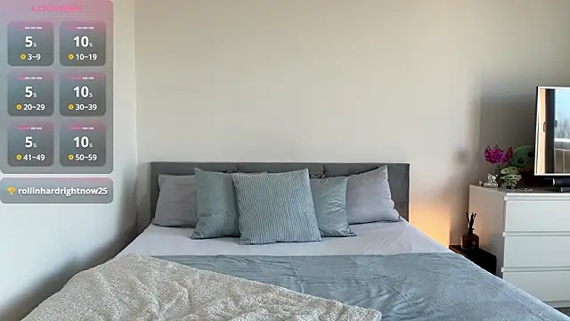 Snapshot of Dobbimood chatting on February 23, 2026, 9:21 am Dobbimood online show from February 23, 2026, 9:21 am