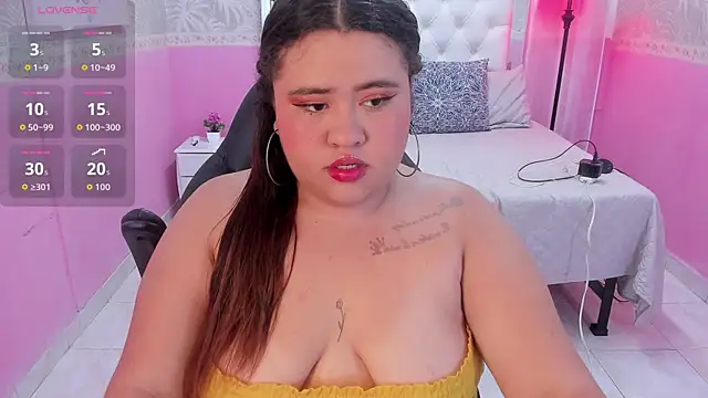 Snapshot of Danna_Keys chatting on May 12, 2026, 11:33 pm Danna Keys online show from May 12, 2026, 11:33 pm
