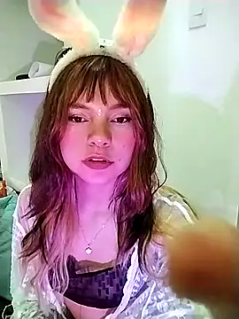 JennBenett  online show from December 1, 2025, 12:11 am