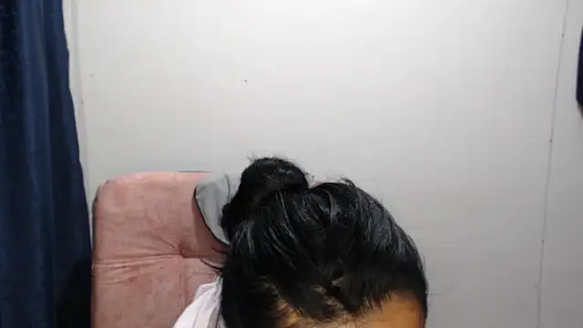 Paolahotty online show from March 13, 2026, 10:53 am