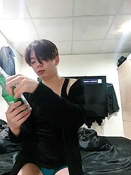 twtung tung online show from November 28, 2025, 2:39 pm