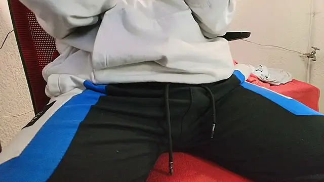 Snapshot of Daisuke_01 chatting on November 28, 2025, 9:37 pm Daisuke 01 online show from November 28, 2025, 9:37 pm