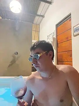 Snapshot of Daisuke_01 chatting on January 16, 2026, 5:11 am Daisuke 01 online show from January 16, 2026, 5:11 am