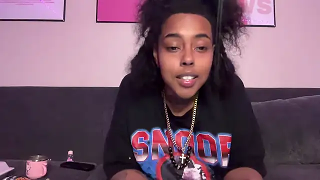 seductivefreak7 online show from December 1, 2025, 5:08 am