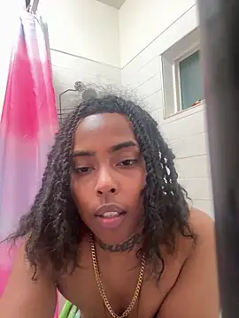 Snapshot of seductivefreak7 chatting on May 15, 2026, 8:23 am seductivefreak7 online show from May 15, 2026, 8:23 am