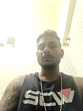 Snapshot of aryaaap chatting on January 6, 2026, 5:11 am aryaaap online show from January 6, 2026, 5:11 am