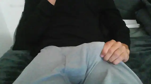 latinman7944 online show from March 2, 2026, 6:36 am