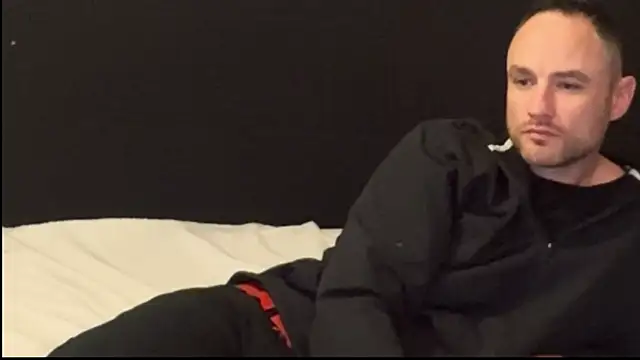 Snapshot of famous1tad chatting on March 14, 2026, 2:56 pm famous1tad online show from March 14, 2026, 2:56 pm