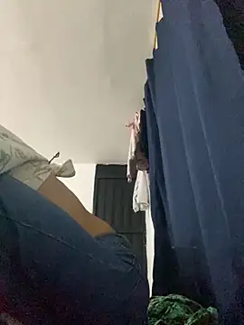 Labby18 online show from November 26, 2025, 4:23 am