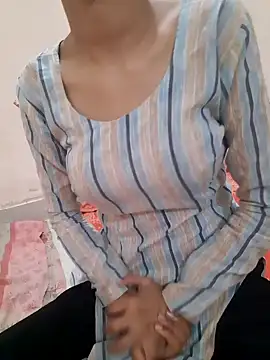 Snapshot of Alpee_kumri chatting on February 2, 2026, 6:29 pm Alpee kumri online show from February 2, 2026, 6:29 pm