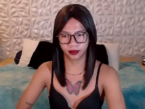 Snapshot of TransGoddessSofia chatting on February 8, 2026, 11:08 am TransGoddessSofia online show from February 8, 2026, 11:08 am