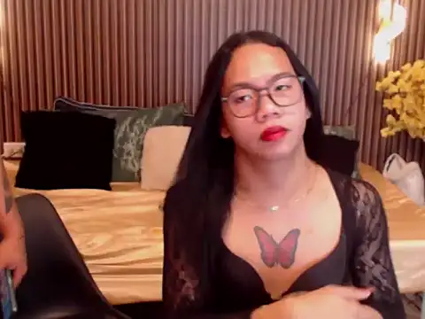 Snapshot of TransGoddessSofia chatting on February 2, 2026, 8:46 am TransGoddessSofia online show from February 2, 2026, 8:46 am