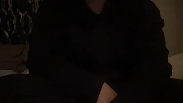 ELpatronn94 online show from December 4, 2025, 9:47 pm