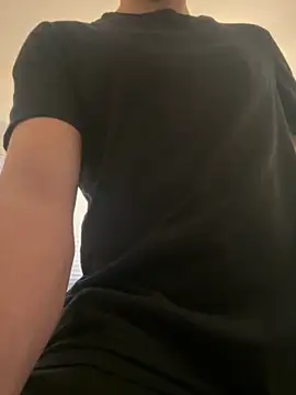 Snapshot of Bumbastic6Pack chatting on November 23, 2025, 3:33 pm Bumbastic6Pack online show from November 23, 2025, 3:33 pm