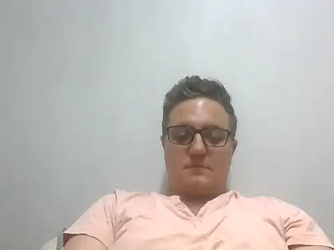 BigTitsHottie online show from December 3, 2025, 10:42 pm