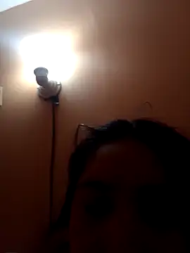 Bizcochitoc4 online show from February 12, 2026, 12:49 pm