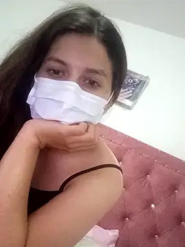 Snapshot of dulcecielo_ chatting on January 6, 2026, 10:14 pm dulcecielo online show from January 6, 2026, 10:14 pm