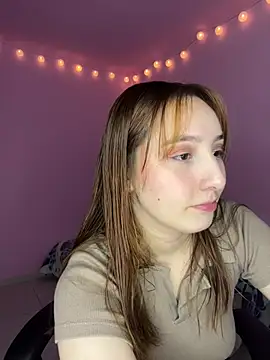 Snapshot of Davne_ chatting on January 14, 2026, 12:03 am Davne online show from January 14, 2026, 12:03 am