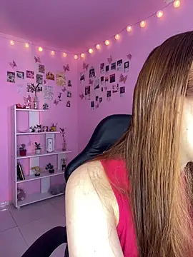 Snapshot of Davne_ chatting on February 22, 2026, 10:00 pm Davne online show from February 22, 2026, 10:00 pm