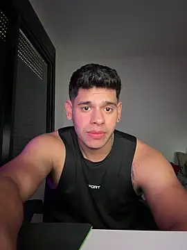 Snapshot of FireErik chatting on November 24, 2025, 4:18 pm FireErik online show from November 24, 2025, 4:18 pm