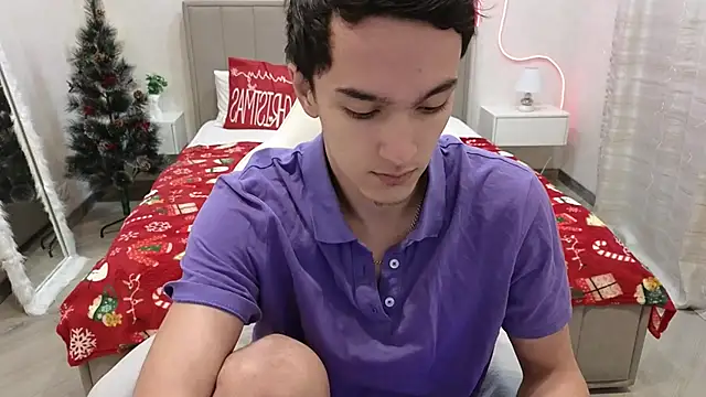 MoonlinSkinn online show from January 8, 2026, 1:00 am