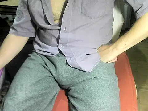 Snapshot of OreCam chatting on February 14, 2026, 6:13 am OreCam online show from February 14, 2026, 6:13 am