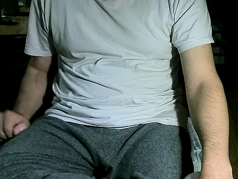 Snapshot of OreCam chatting on April 14, 2026, 8:58 pm OreCam online show from April 14, 2026, 8:58 pm