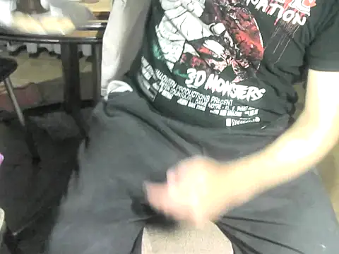 Snapshot of OreCam chatting on March 25, 2026, 12:33 am OreCam online show from March 25, 2026, 12:33 am