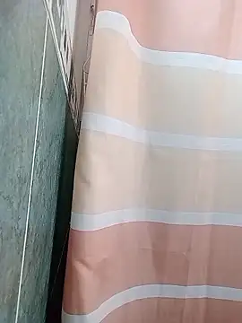 Snapshot of ChrisFloresP chatting on November 28, 2025, 12:38 pm ChrisFloresP online show from November 28, 2025, 12:38 pm