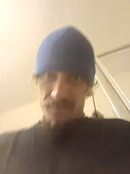 Stynn5900 online show from November 24, 2025, 11:49 pm