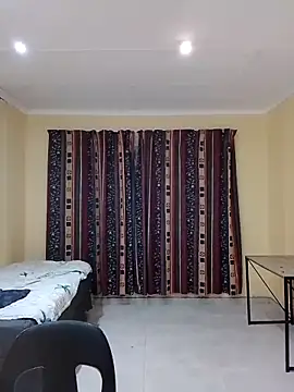 punanibully16 online show from January 7, 2026, 5:18 pm