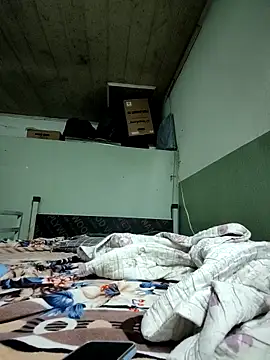 LianLaz online show from March 23, 2026, 2:50 pm