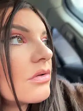 Snapshot of JessicaFlame chatting on February 10, 2026, 2:05 pm JessicaFlame online show from February 10, 2026, 2:05 pm