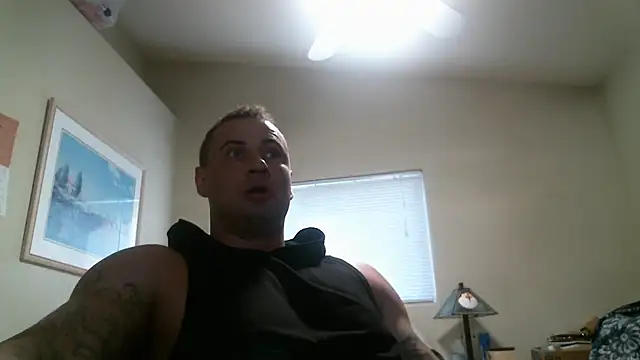 Snapshot of Honorablyrespectedgent chatting on December 3, 2025, 11:25 pm Honorablyrespectedgent online show from December 3, 2025, 11:25 pm