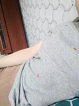 Snapshot of LoweredLockout chatting on February 10, 2026, 10:03 am LoweredLockout online show from February 10, 2026, 10:03 am