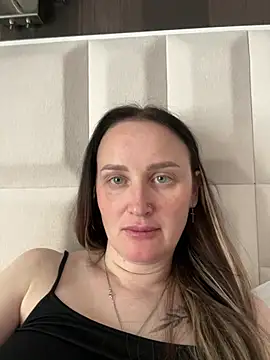 TomilaSi online show from April 23, 2026, 11:38 am
