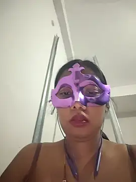 aarti03fb online show from February 4, 2026, 8:26 pm