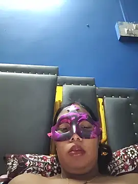 aarti03fb online show from March 17, 2026, 6:55 pm