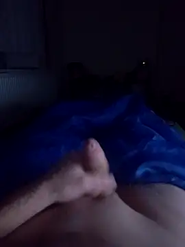 tomas111k online show from January 13, 2026, 6:17 am