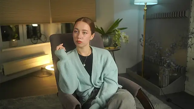 Snapshot of NadaPropst chatting on November 25, 2025, 12:27 pm NadaPropst online show from November 25, 2025, 12:27 pm