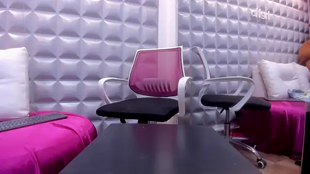 sol-angel online show from March 18, 2026, 3:57 pm