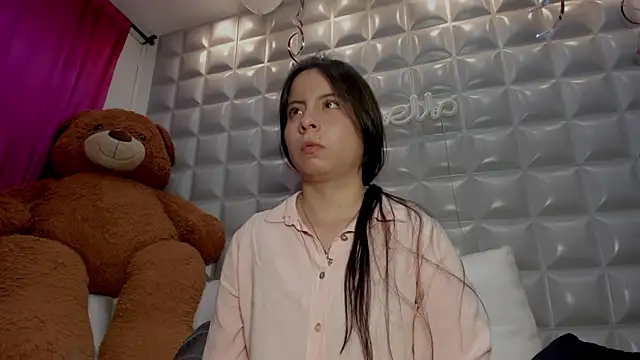 sol-angel online show from February 16, 2026, 3:54 pm